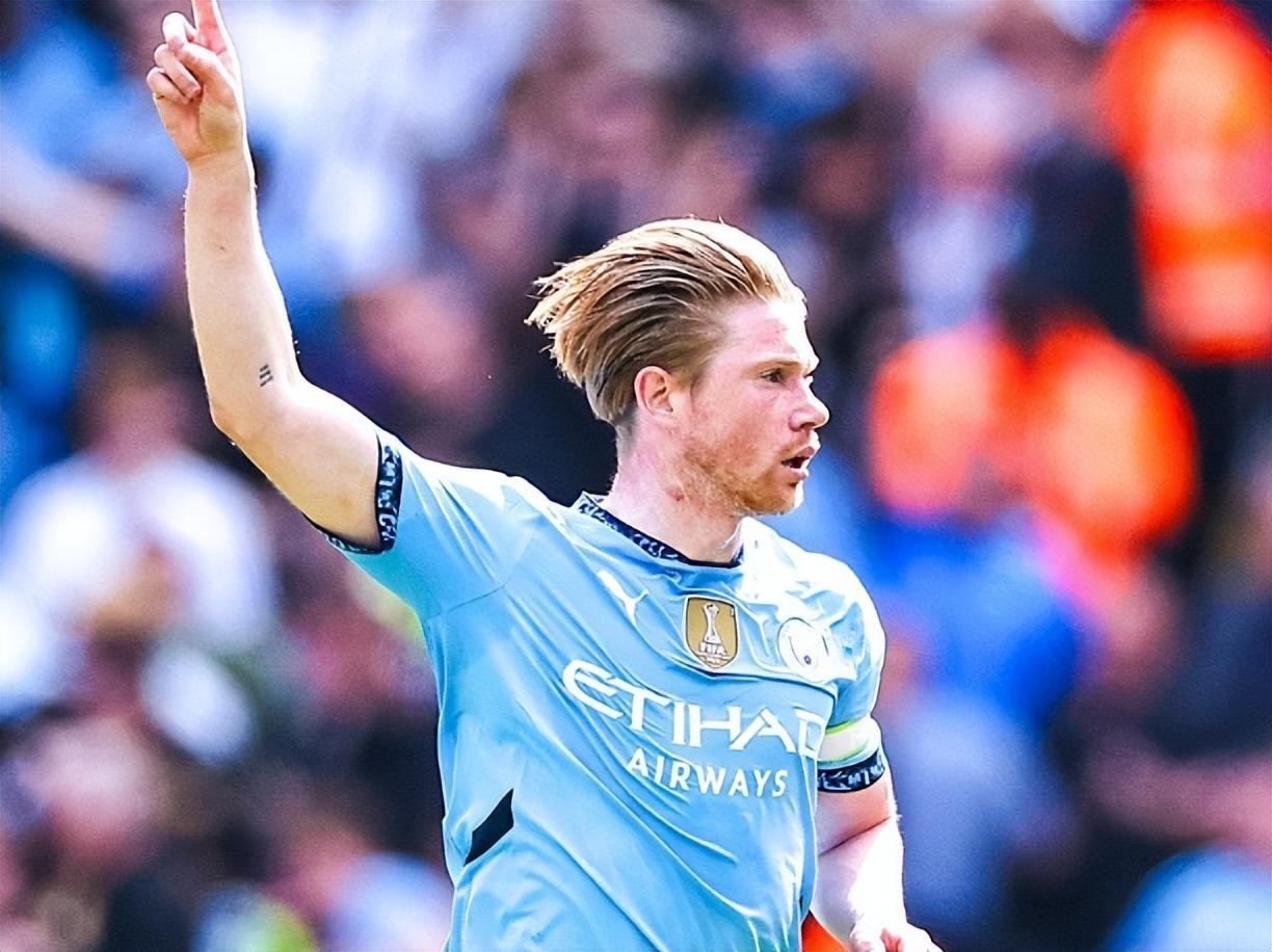 AYX爱游戏中国-德布劳内意外战胜尤文图斯，爆冷引爆全场！上演精彩一战(德布劳内与妻子米歇尔)