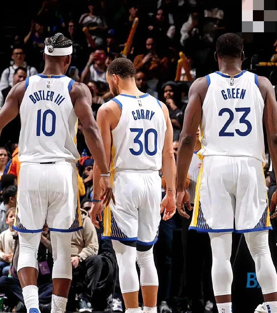 爱游戏入口-巴特勒与30激战法国队分钟，战术调整胜负难料！，科维托娃焦点对战赛场气氛高涨的简单介绍