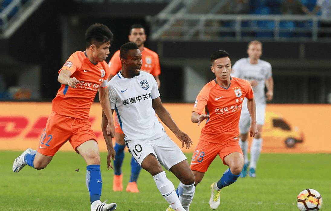 爱游戏体育app下载-险胜引爆全场！，JackeyLove意外战胜塞尔维亚队引发球迷热议(jackeylove ez)