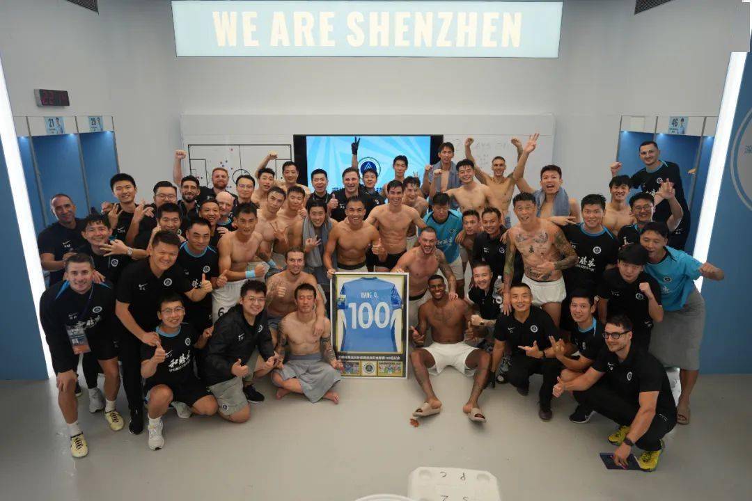 爱游戏手机版-包含击剑赛场再起风云：庐州青龙队火力全开皖江火狐队，新援首秀制胜韧性比赛的样板的词条