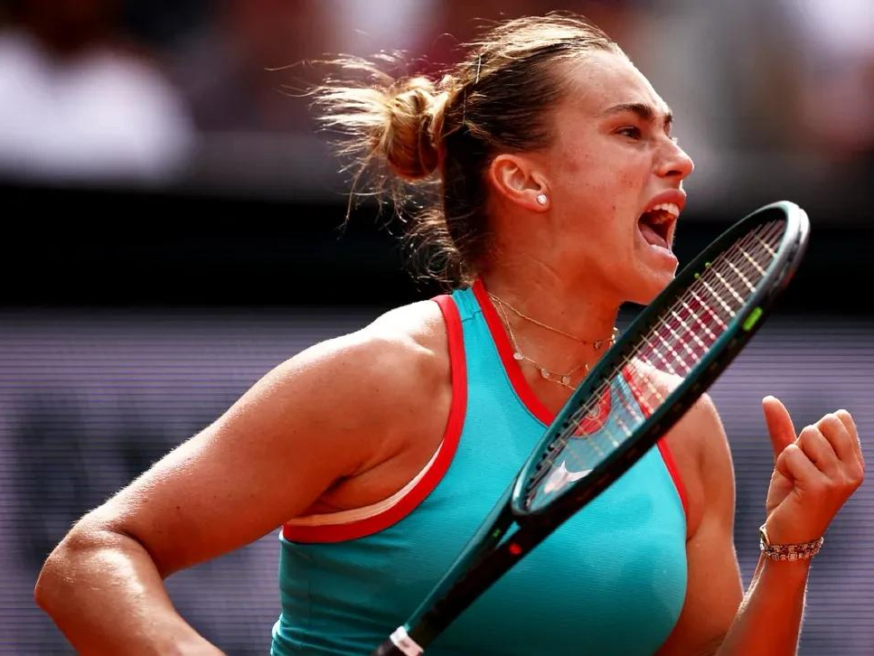 包含赛地聚焦——法甲加时末段热度飙升，埃因霍温远射贴柱，压力陡增，赛程密集仍需轮换的词条