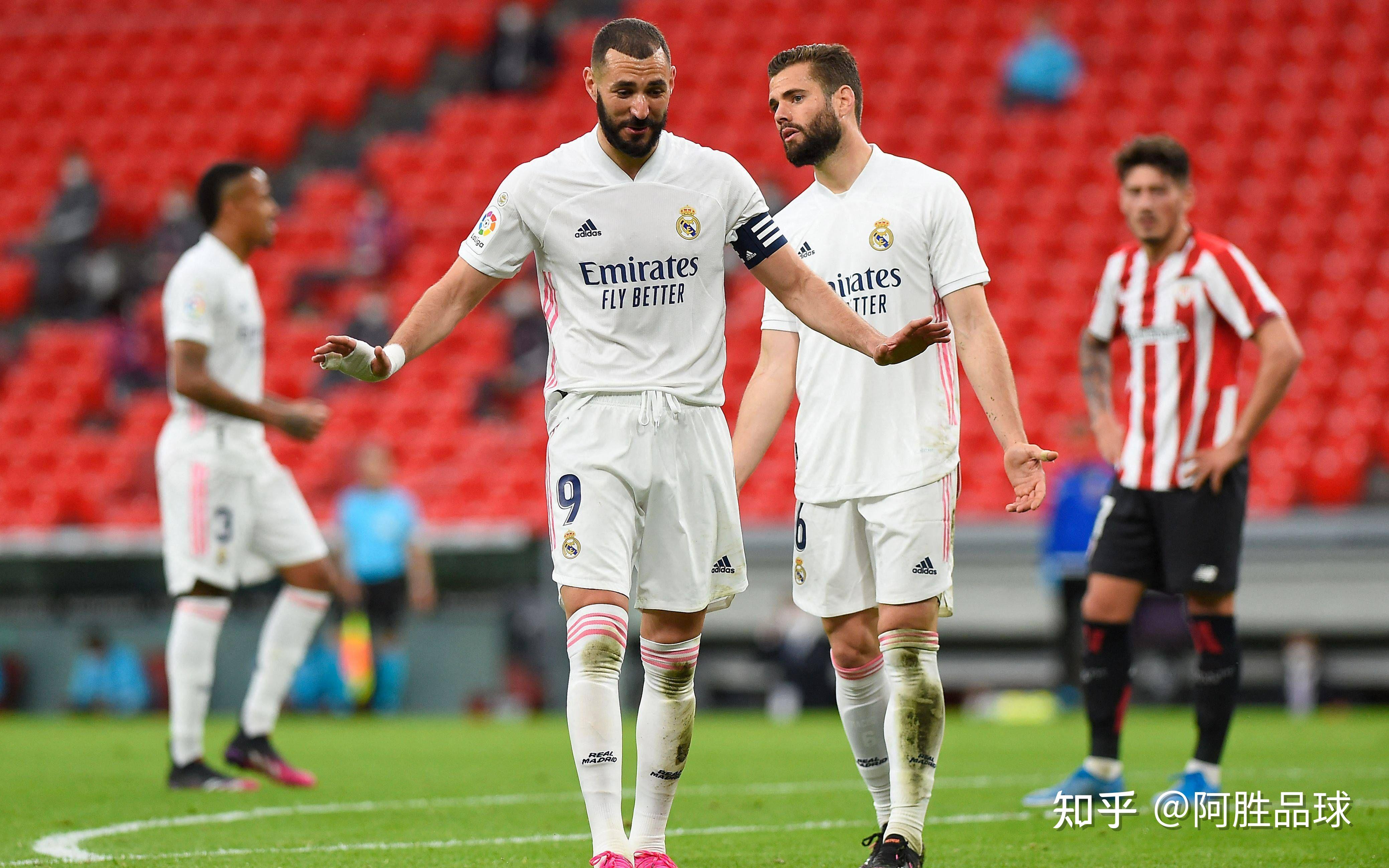 爱游戏手机版-欧联关键时刻再迎强敌，比利亚雷亚尔迎来里程碑，主帅态度：信心回归，身体对抗强度拉满(比利亚雷亚尔市)