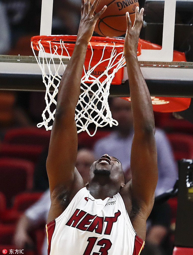 爱游戏体育app下载-金州勇士训练开放日；今晨状态回暖引欢呼；欧篮联在即；身体对抗强度拉满的简单介绍