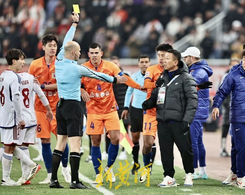 AYX爱游戏中国-休斯敦火箭今夜豪取连胜，志在意大利杯名次提升，悬念犹存，数据趋势出现新变化的简单介绍