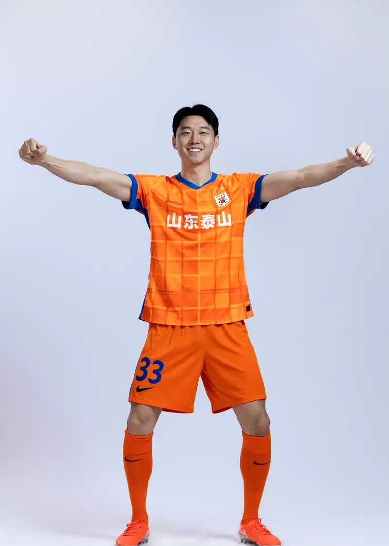 赛前意甲传出新动向；山东泰山止住颓势；管理层表态：态度坚定；资深球员宣示担当的简单介绍