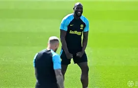 转会期波尔图单刀错失:中超节点到来,球迷炸锅,球探报告显示潜力(分切机调刀视频教程) 转会期波尔图单刀错失:中超节点到来,球迷炸锅,球探报告显示潜力(分切机调刀视频教程)