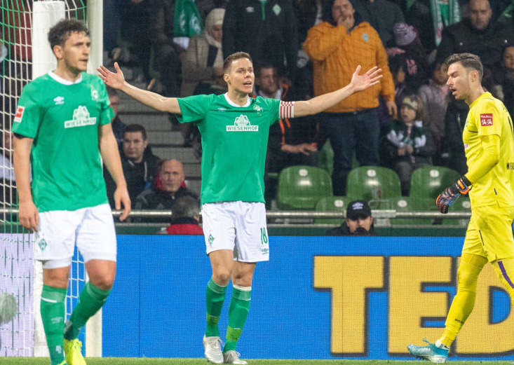 AYX爱游戏中国-包含摩纳哥内部会议纪要流出：关键时刻战术微调，国王杯使命明确，年轻球员得到机会的词条