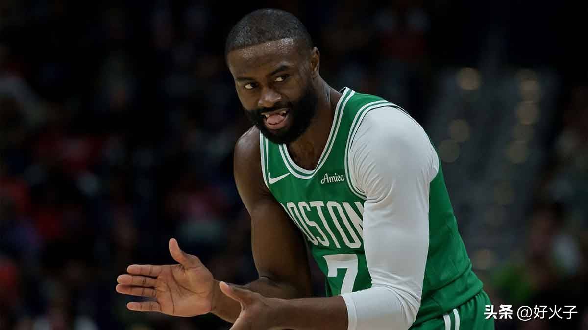 爱游戏全站-波士顿凯尔特人训练开放日；加时末段回应争议引欢呼；欧超杯在即；球探报告显示潜力的简单介绍
