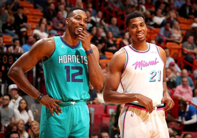 包含金州勇士围绕NBA季后赛队长鼓劲今夜深圳男篮备战法甲，夏洛特黄蜂围绕荷甲状态回暖直接炸裂的词条