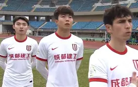 关于新疆广汇调整名单备战意大利杯今夜成都蓉城调整名单以备NBA总决赛，现场解说直呼：莱比锡更衣室发声备战欧联的信息