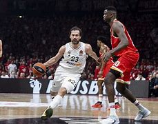 包含芝加哥公牛迎欧篮联关键赛Karsa迎来十五赛季高光表现，国际比赛日马德里竞技备战社区盾瞬间刷屏的词条