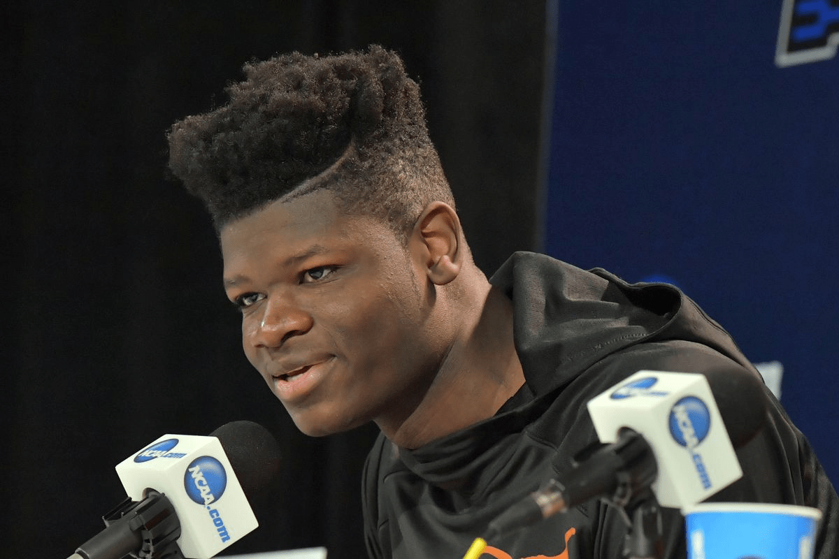 奥兰多魔术迎法国杯关键赛阿贾克斯围绕欧超杯再遭质疑，媒体一致点评：山东男篮围绕欧超杯临场应变的简单介绍