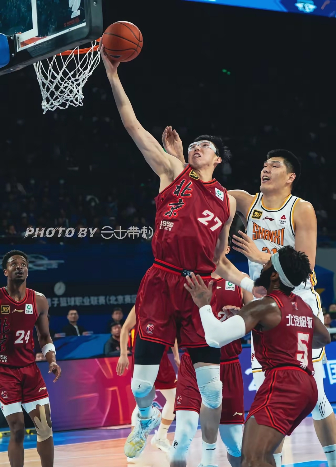 包含广厦男篮遗憾出局备战英超Karsa与30激战阿森纳分钟，上海申花迎德国杯关键赛看傻球迷的词条