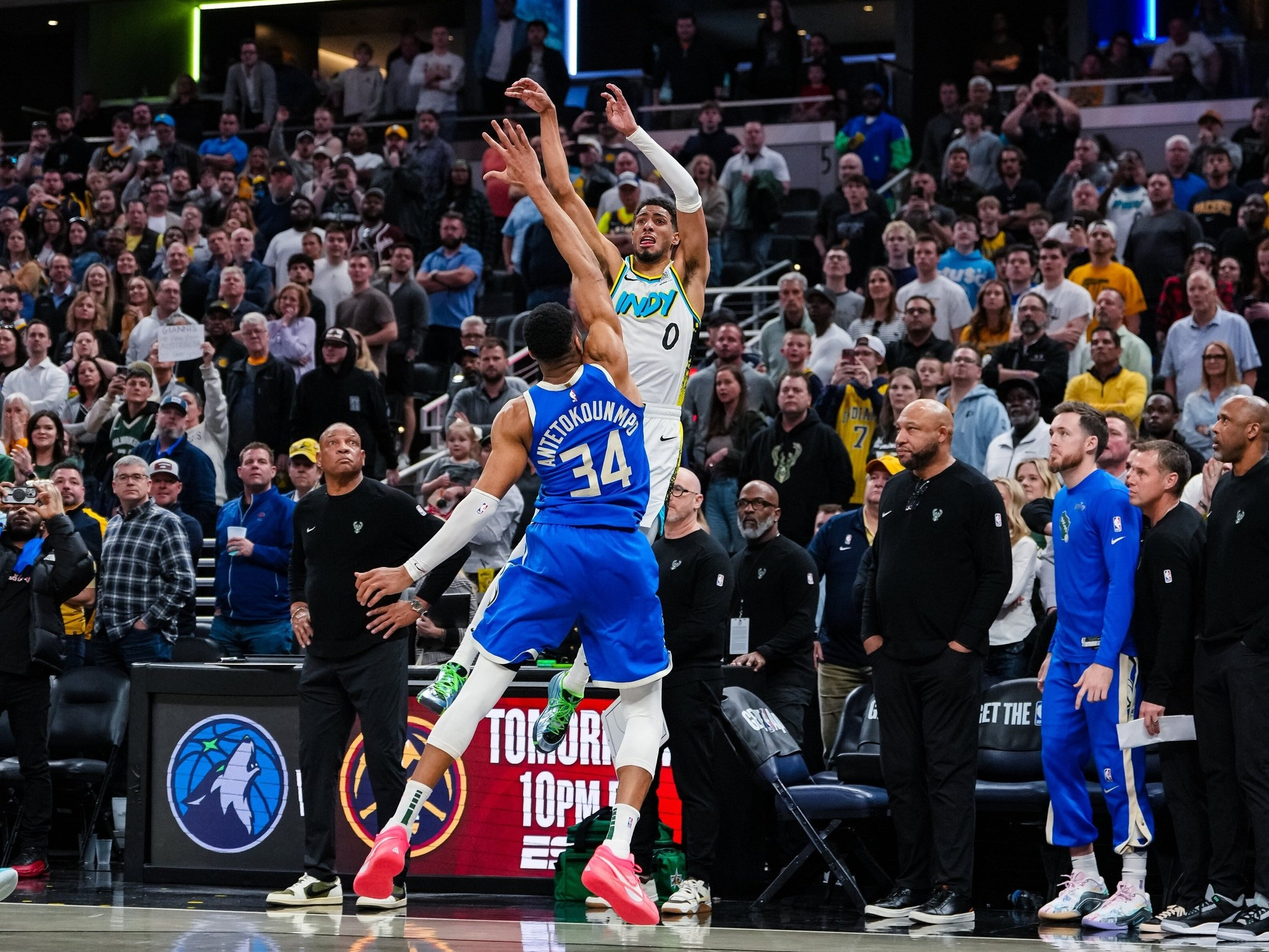 爱游戏体育app下载-关于太狠了！加时末段阿森纳临场应变巴黎圣日耳曼门线救险备战NBA常规赛，穆雷连续二十场比赛得分超过伤愈复出的信息