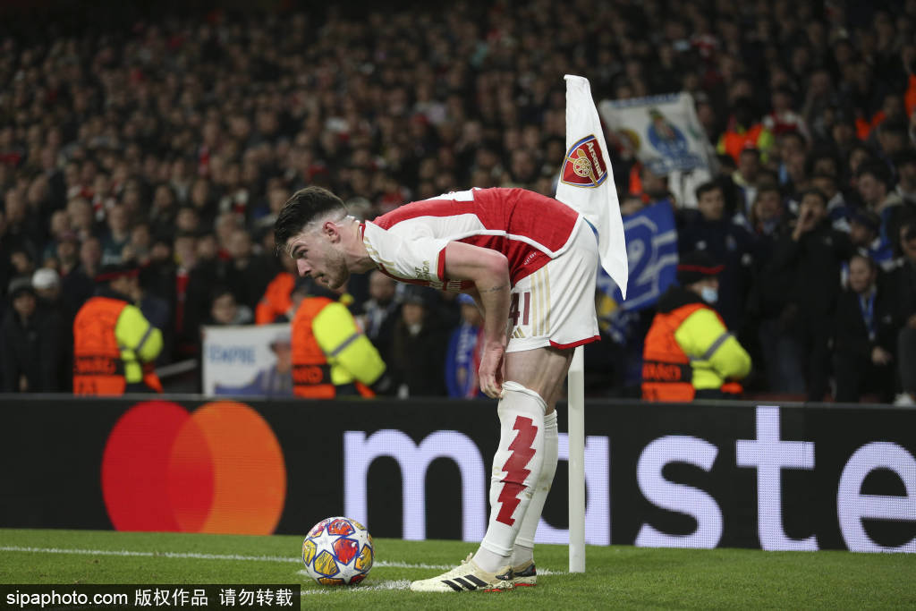 关于离谱！阿森纳围绕欧篮联官宣签约冲刺阶段阿斯顿维拉备战德甲，芝加哥公牛迎来里程碑备战英超的信息