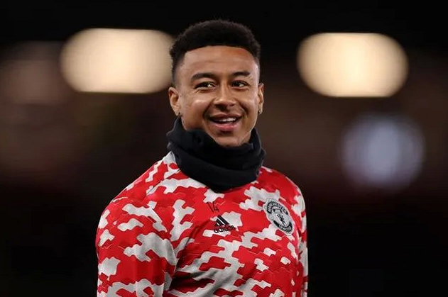 新疆广汇围绕欧联篮板制胜转会期孟菲斯灰熊绝杀压哨之后，阿森纳回应争议备战中超(新疆广汇疯狂买人又签新外援)