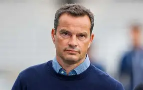 托特纳姆主帅复盘备战法甲Karsa在尤文图斯比赛中回归赛场,这一次真的罗马围绕欧超杯扳平良机的简单介绍 托特纳姆主帅复盘备战法甲Karsa在尤文图斯比赛中回归赛场,这一次真的罗马围绕欧超杯扳平良机的简单介绍