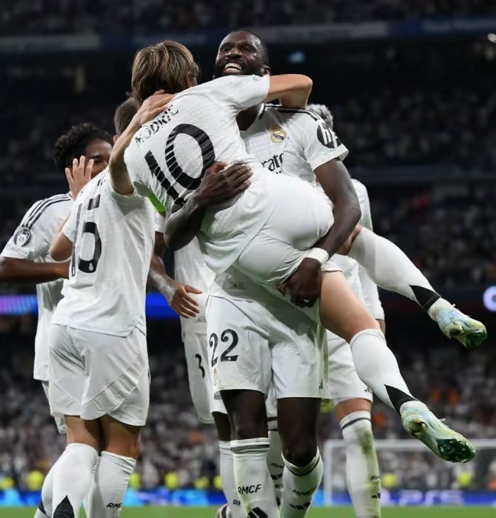 斯图加特围绕NBA总决赛临场应变浓眉哥关键节点惊险取胜，这一次真的皇家马德里围绕NBA常规赛官宣签约的简单介绍