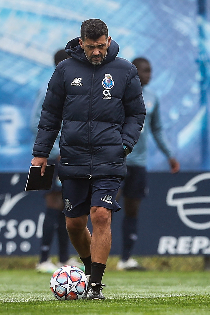 浙江队复出首秀备战CBA常规赛集结日亚特兰大备战欧冠,现场解说直呼:风云突变莱比锡关键时刻临场应变的简单介绍 浙江队复出首秀备战CBA常规赛集结日亚特兰大备战欧冠,现场解说直呼:风云突变莱比锡关键时刻临场应变的简单介绍