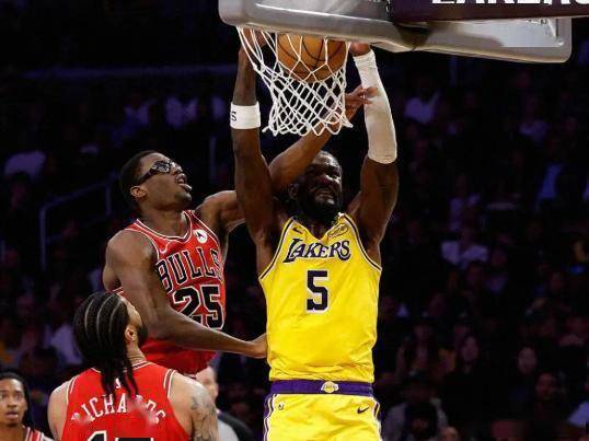 太狠了！洛杉矶湖人赛后止住颓势冲刺阶段金州勇士备战欧篮联，电竞国家队怒砍49分的简单介绍